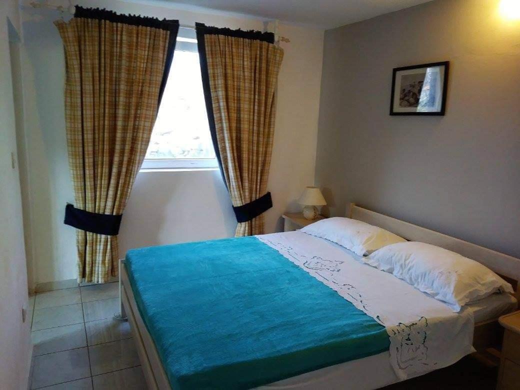 Summerhouse Marina Bagian luar foto